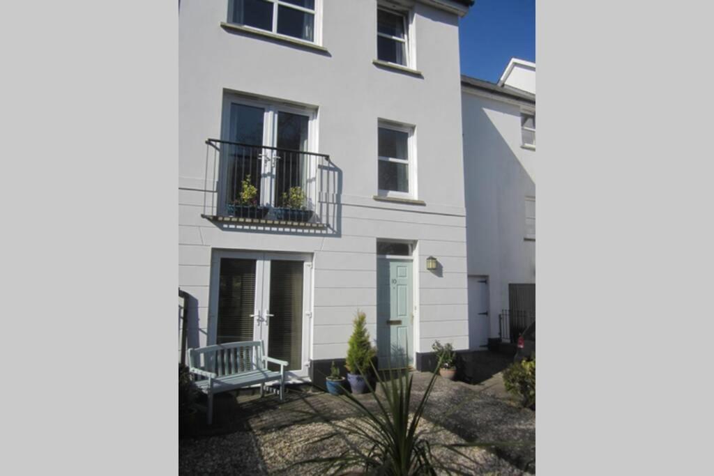 Pembroke Townhouse Villa Haverfordwest Dış mekan fotoğraf